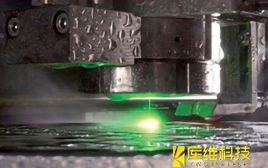 水導(dǎo)激光加工中如何避免激光器波長和頻率的波動?