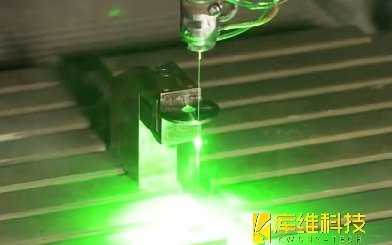 水導激光切割技術在切割碳化硅時的精度如何?